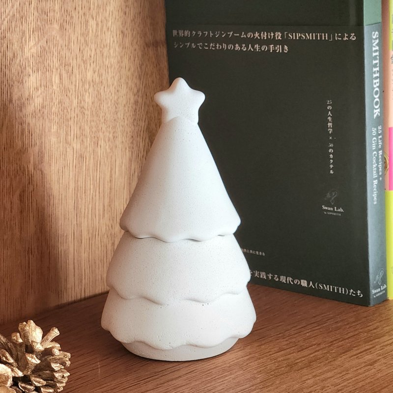 Twinkle white Christmas tree - ของวางตกแต่ง - วัสดุอีโค ขาว