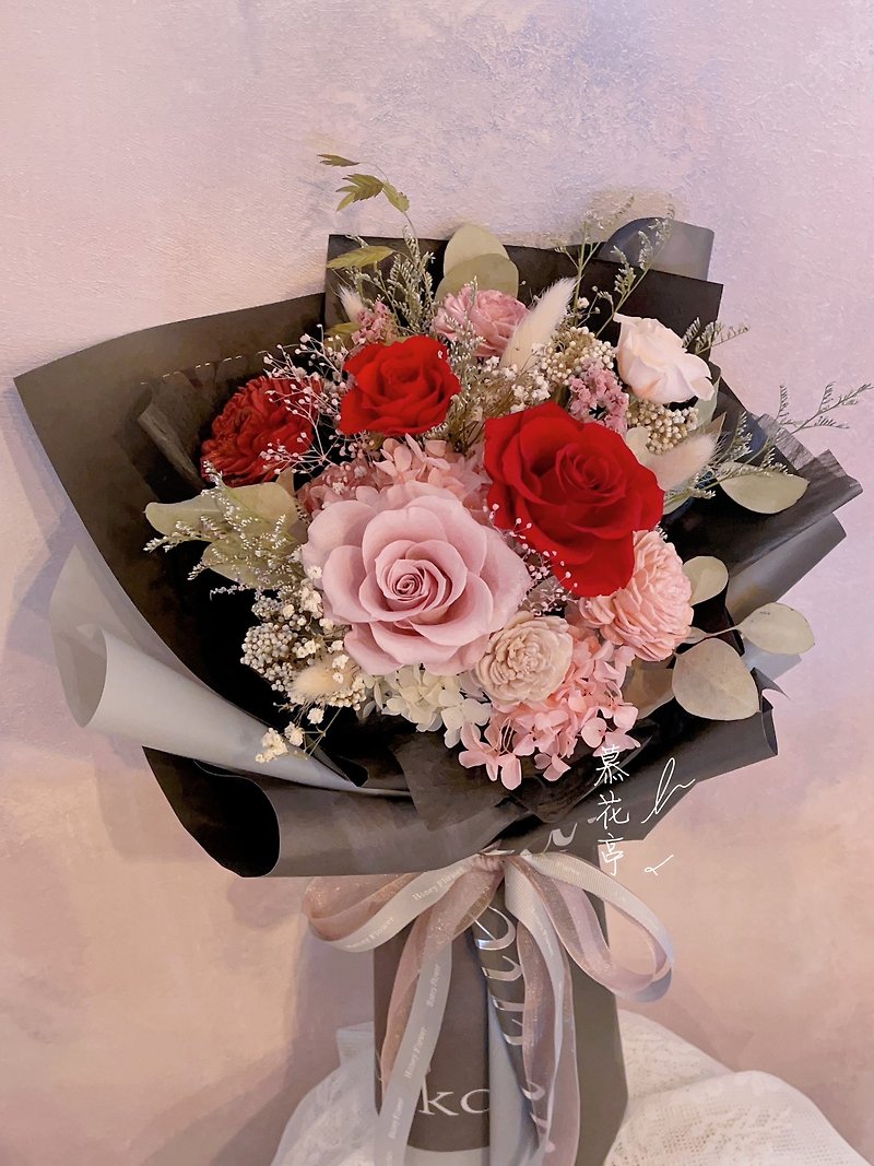 Immortal Bouquet/Graduation Bouquet/Birthday Bouquet/Never Withered Dry Bouquet/Valentine's Day Bouquet - ช่อดอกไม้แห้ง - วัสดุอื่นๆ สีแดง