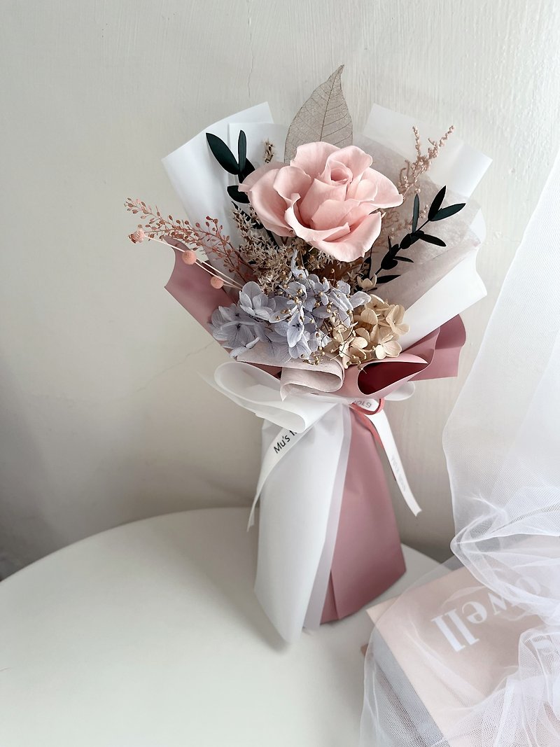Single Eternal Rose Bouquet Soft Mist Pink Birthday Bouquet Girlfriend Gift Valentine's Day Bouquet - ช่อดอกไม้แห้ง - พืช/ดอกไม้ 
