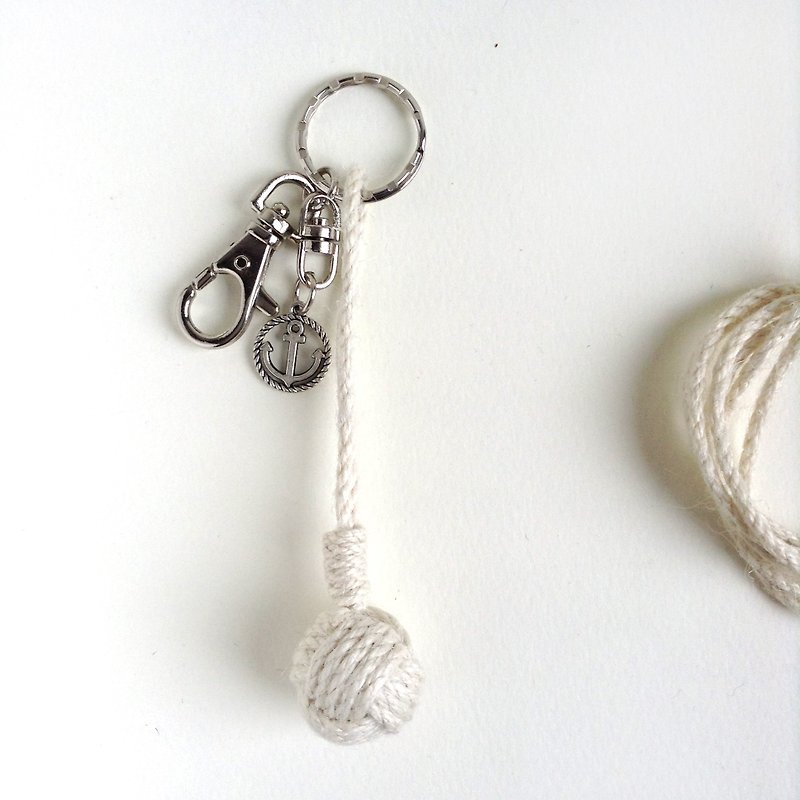 Anne's Handmade 安妮手作 | 手工製作 水手結 鑰匙圈-米白色 - 鑰匙圈/鑰匙包 - 棉．麻 白色