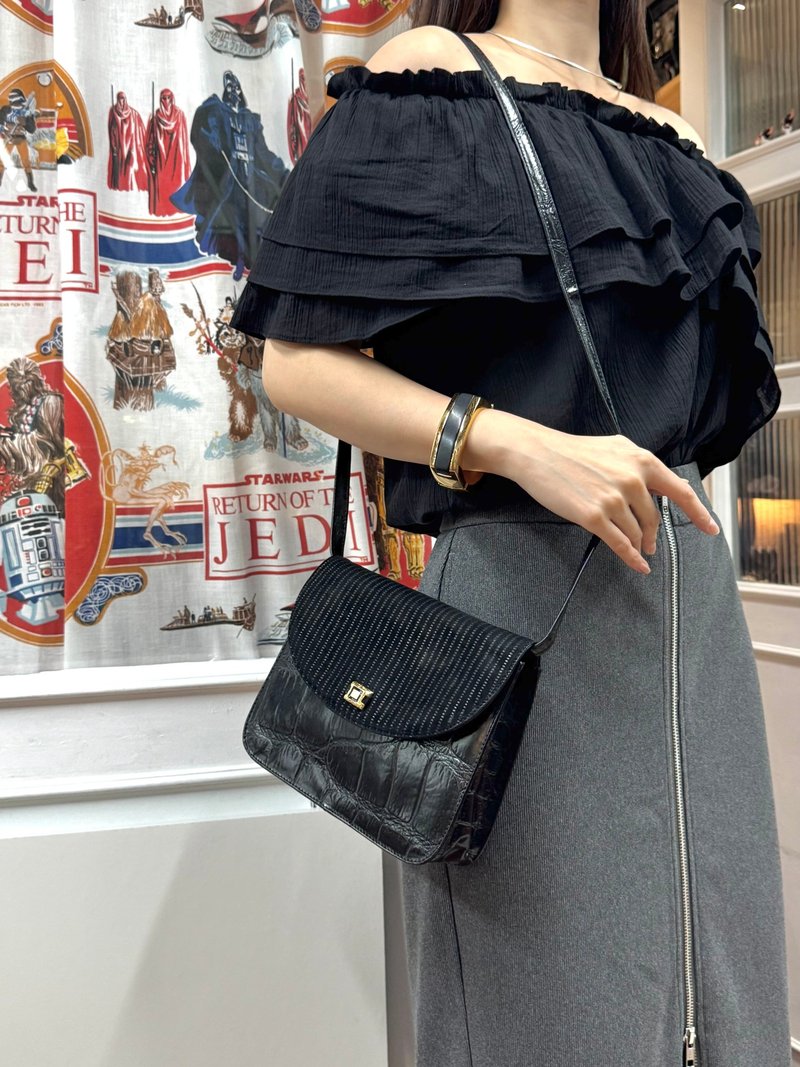 中古正品 Bally 拼接皮革豆腐包 斜背包 意大利製 黑金 - 側背包/斜背包 - 真皮 黑色
