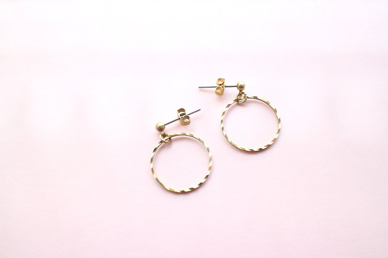 圓圓-黃銅耳環-可改夾 - 耳環/耳夾 - 銅/黃銅 金色