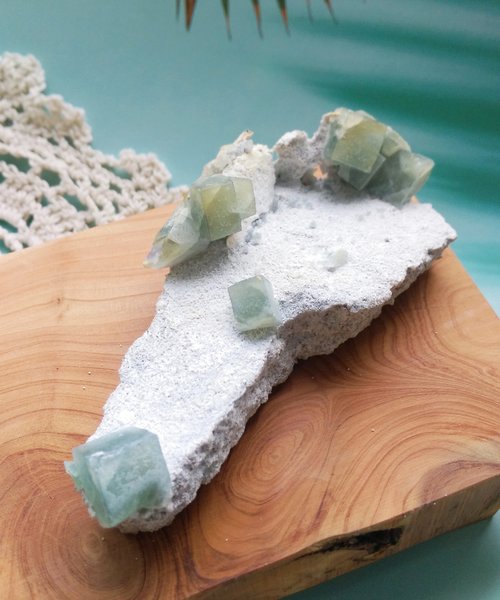 モンゴル 緑石 フローライト モランディ 緑石内モンゴル産天然鉱石 - ショップ