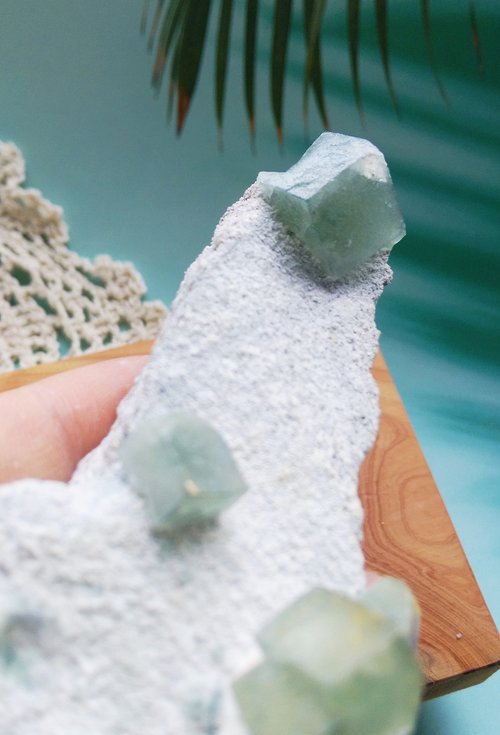 フローライト モランディ 緑石内モンゴル産天然鉱石 - ショップ