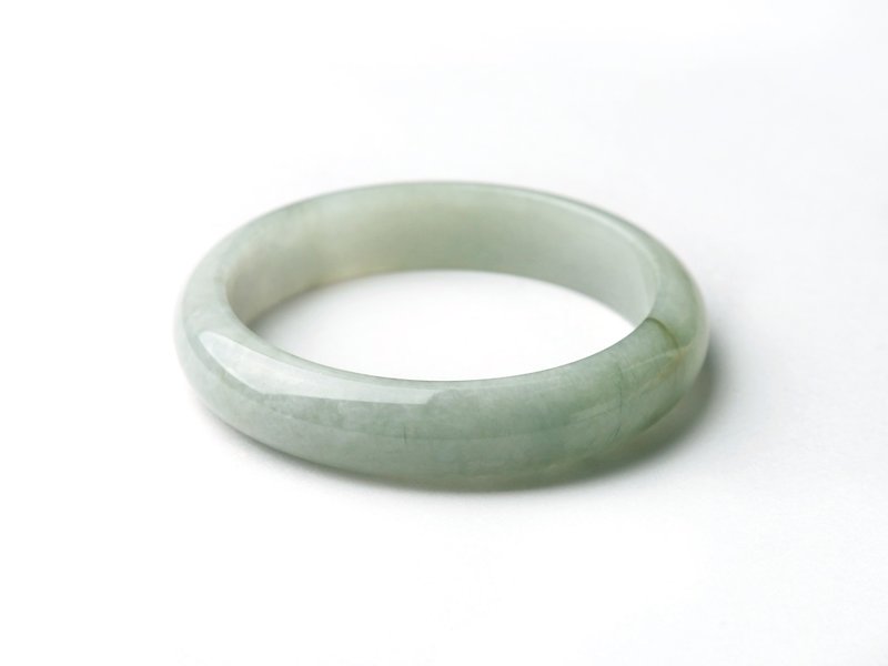 Piaohu | Fine glutinous variety / light gray green / peace bracelet / hand circumference 18.5 | natural grade A jadeite bracelet - สร้อยข้อมือ - หยก สีเขียว