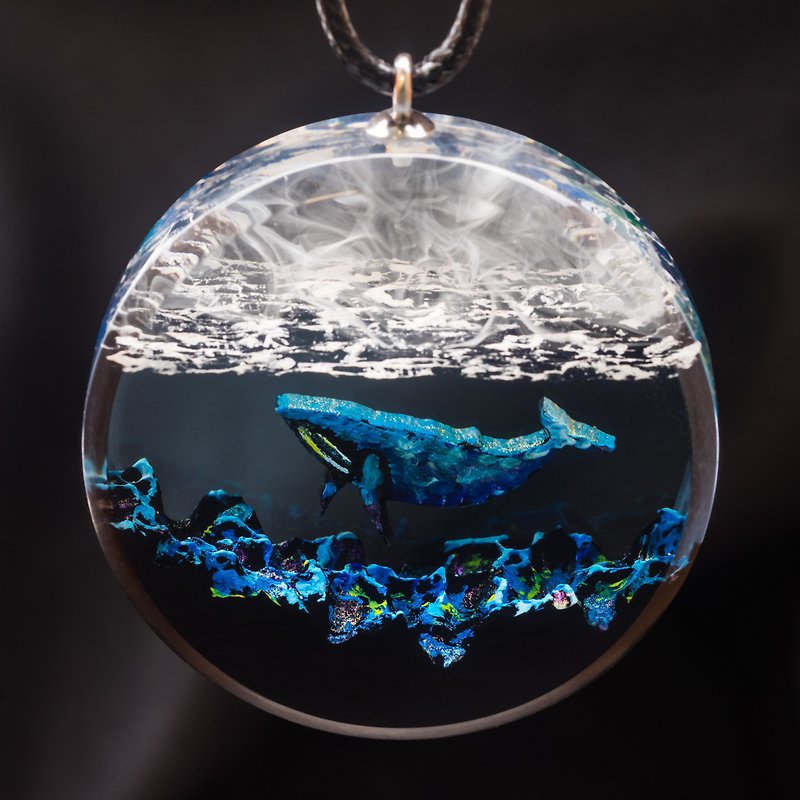 Blue Whale || Wooden resin pendant - Necklaces - Wood Blue