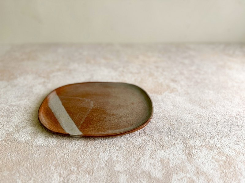 【Shen Mu Series】Oval Flat Plate - Plates & Trays - Pottery Brown