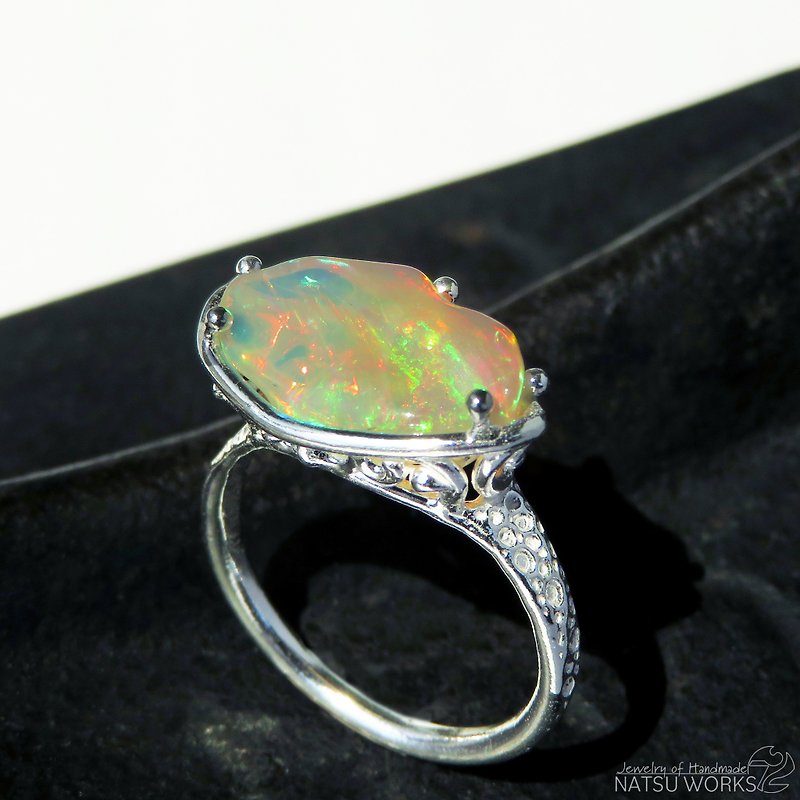 Ethiopia Opal Ring - แหวนทั่วไป - เครื่องเพชรพลอย หลากหลายสี