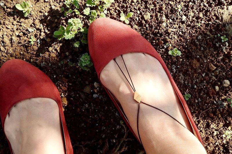 daia barefoot sandals - สร้อยข้อมือ - ไม้ สีนำ้ตาล