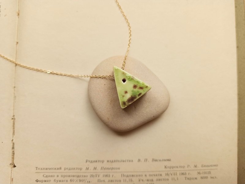 Triangular hollow perfume bottle essential oil pottery bottle handmade pinhole necklace - Necklaces - Pottery Multicolor