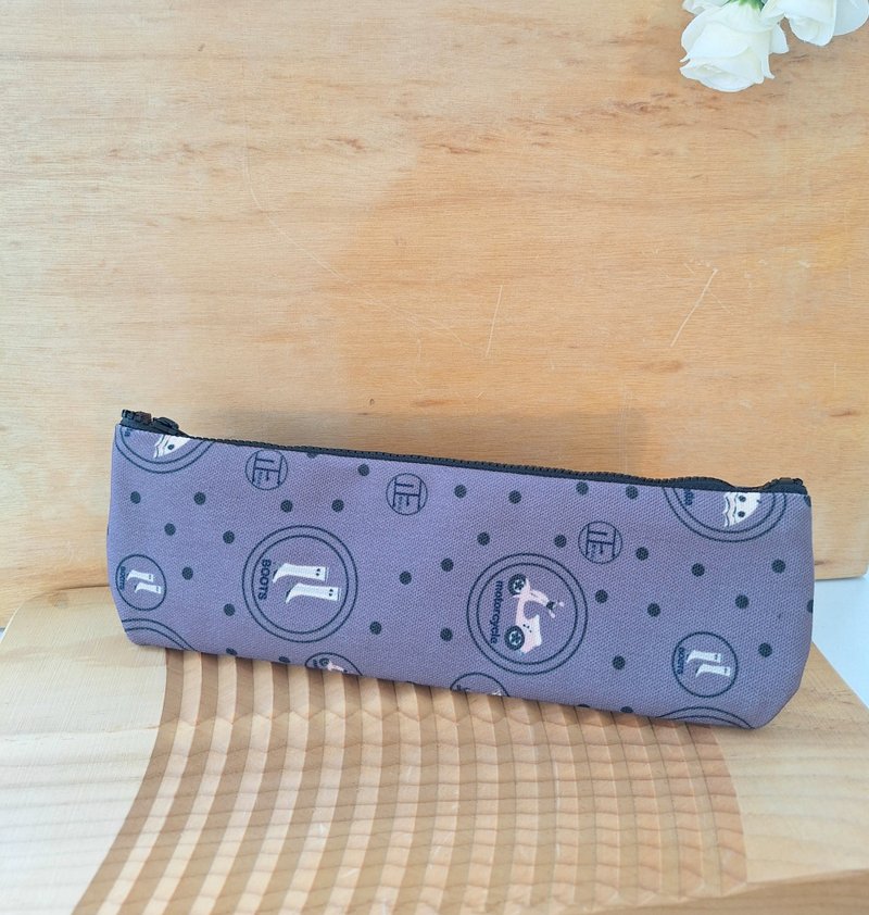 設計師款印花筷筆袋-正時尚 - 鉛筆盒/筆袋 - 聚酯纖維 