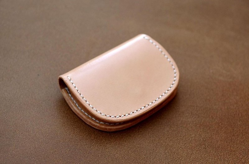Hand-sewn simple coin case [orders production] - กระเป๋าใส่เหรียญ - หนังแท้ สีกากี