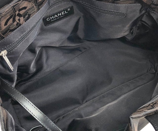 CHANEL シャネル ニュートラベルライン ナイロン トートバッグ