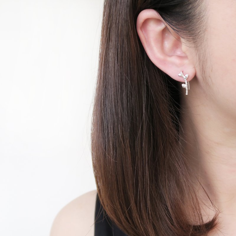 Forest style 925 sterling silver twig ear needle earrings and Clip-On- single - ต่างหู - เงินแท้ สีเงิน