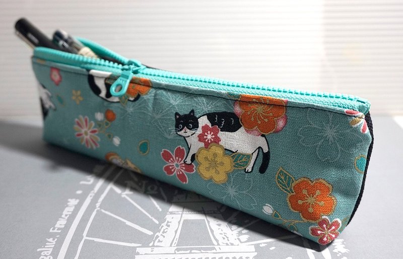 日本風貓咪筆袋收納包 - 鉛筆盒/筆袋 - 棉．麻 多色