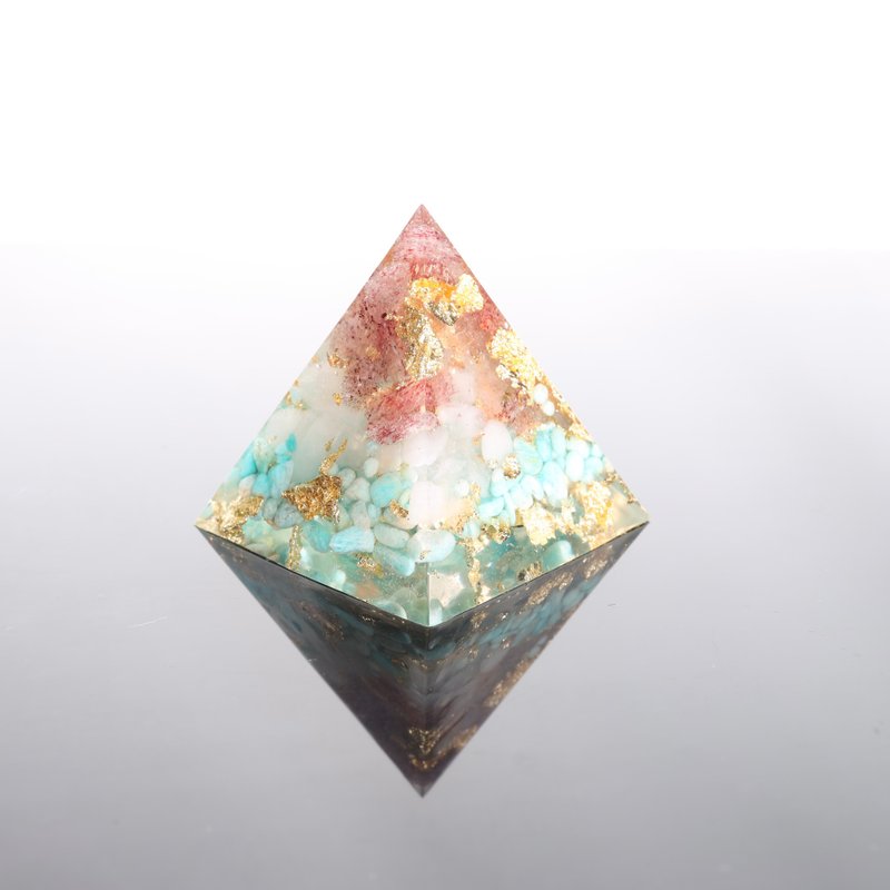 【情人節禮物】夏日莓果冰品奧剛金字塔-粉晶草莓晶Orgonite奧根 - 擺飾/家飾品 - 水晶 粉紅色