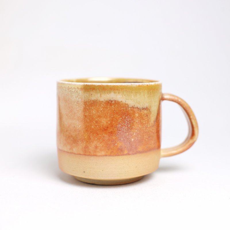 Mingya kiln l firewood shino gold color two-color coffee cup orange red gold handle mug mug H9 - แก้วมัค/แก้วกาแฟ - ดินเผา สีส้ม