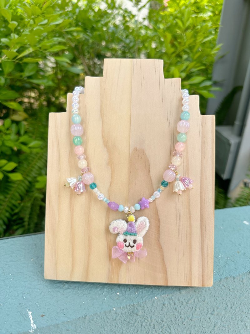 Mean Burger Clerk Rabbit Embroidered Beaded Short Chain Style C - Collar Necklaces - Thread Pink