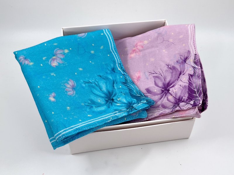 Vivi Chou skin-friendly illustration handkerchief-quadruple yarn plus bamboo charcoal fiber - Handkerchiefs & Pocket Squares - Cotton & Hemp 