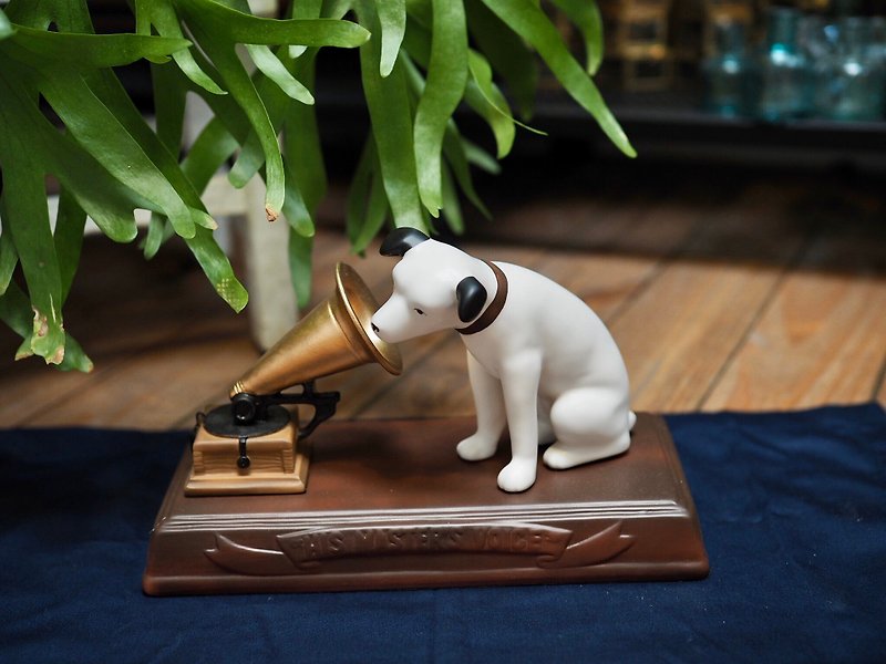 His Masters Voice classic ceramic ornament - Items for Display - Porcelain 