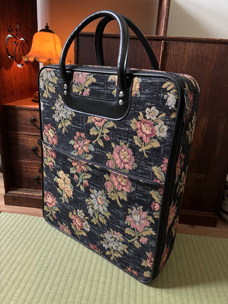 Japanese Night Furong Clothes Luggage Handbag - กระเป๋าถือ - วัสดุอื่นๆ สีดำ