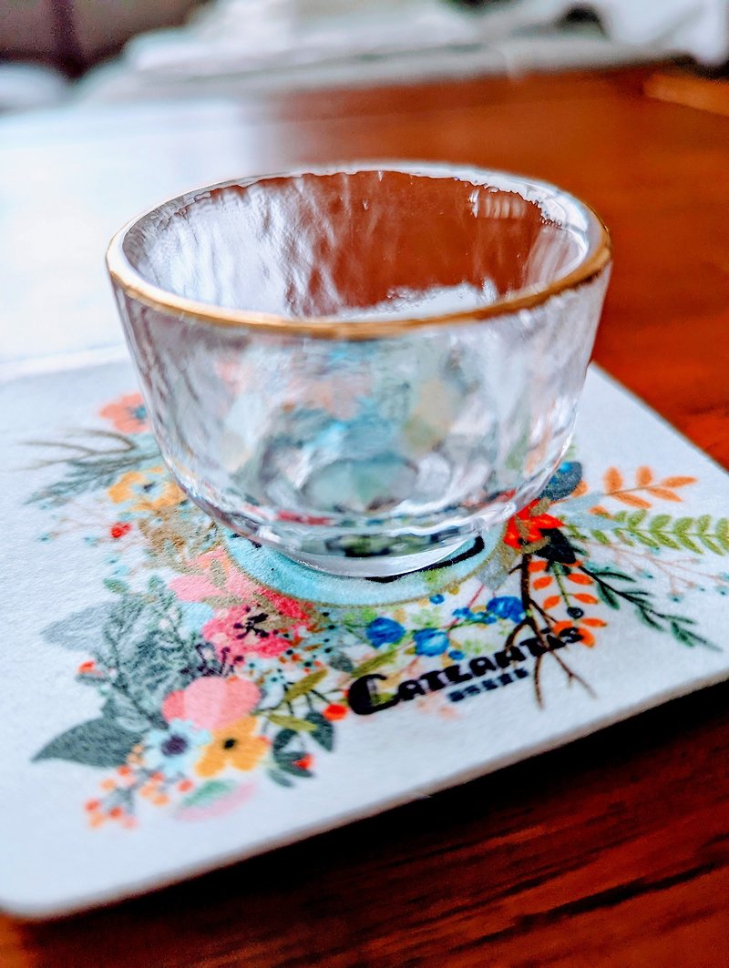 แก้ว แก้วไวน์ สีทอง - Gold rim cup elegant tea cup sake cup with floral coaster