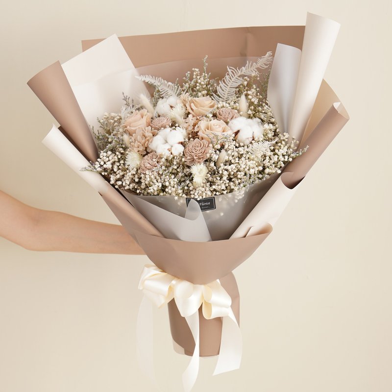 Classic Caramel Milk Tea Color-Dry Bouquet / Preserved Bouquet-Valentine's Day Gift-Proposal Bouquet - ช่อดอกไม้แห้ง - พืช/ดอกไม้ สีกากี