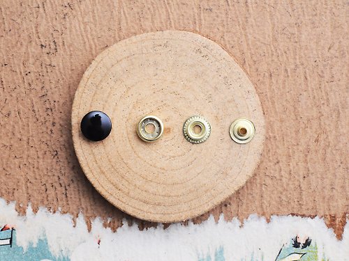 港產皮革｜Leatherism Handmade Products 小跳豆系列 -12.5mm釦面四合釦(4入組) 啪鈕 車縫鈕 打鈕工具 DIY