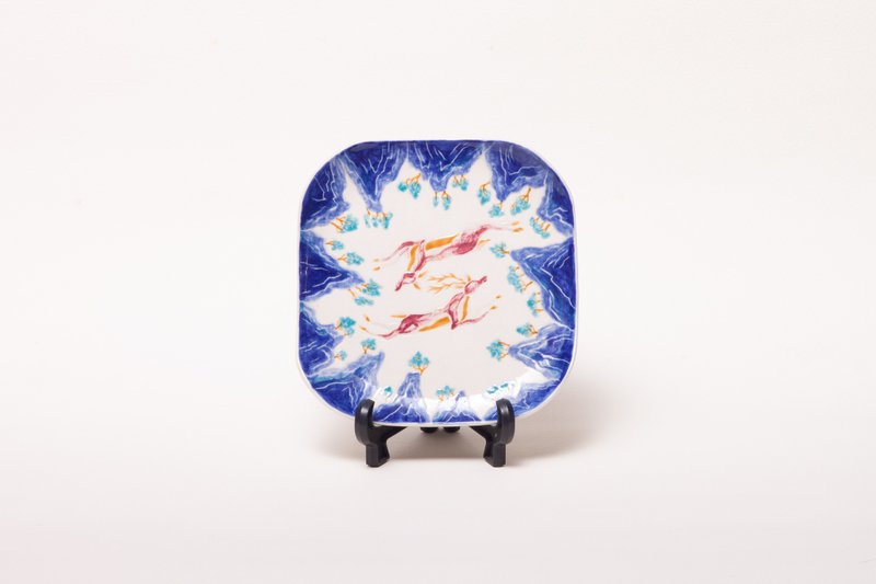 陶瓷 山林奔鹿瓷盤 手繪陶盤 Ceramic Plate - 擺飾/家飾品 - 陶 藍色