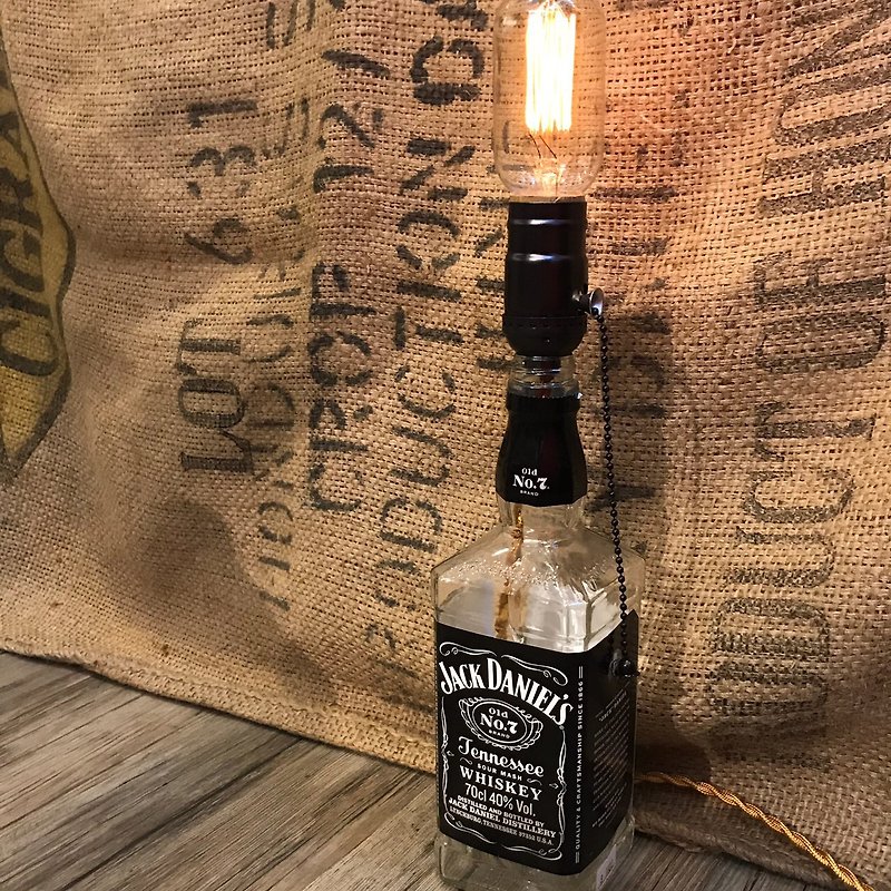 Jack Daniels傑克丹尼爾  酒瓶桌燈 - 燈具/燈飾 - 玻璃 