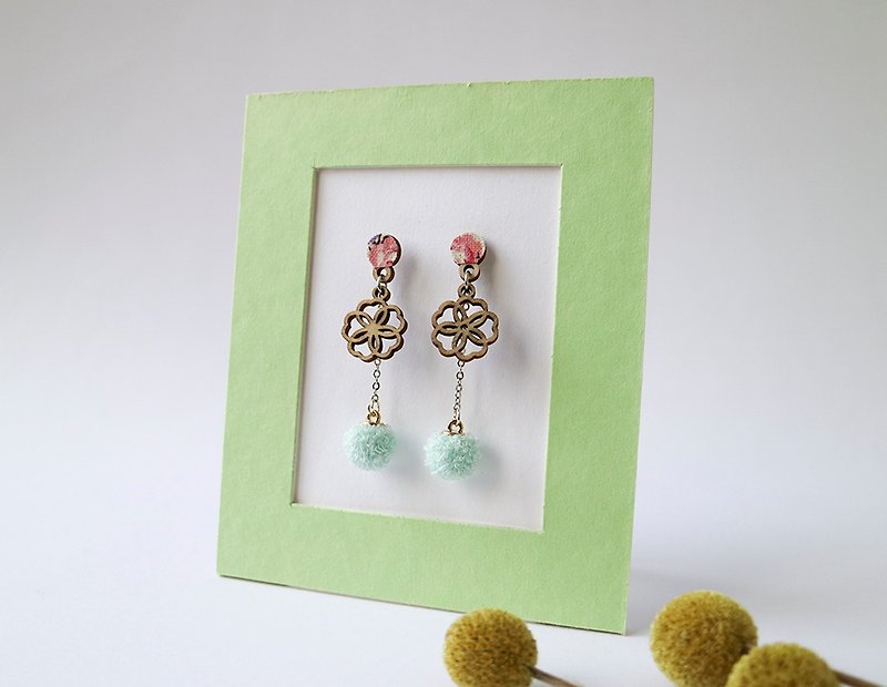 Pink green pattern hollow earrings - ear pin - Earrings & Clip-ons - Other Materials Green