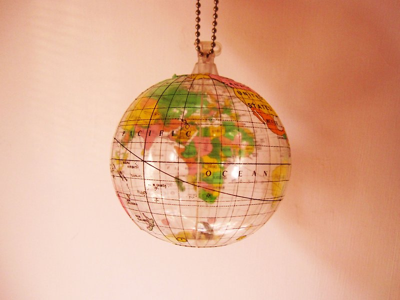 Nostalgia Stationery - Transparent Earth Charm - Charms - Plastic Green