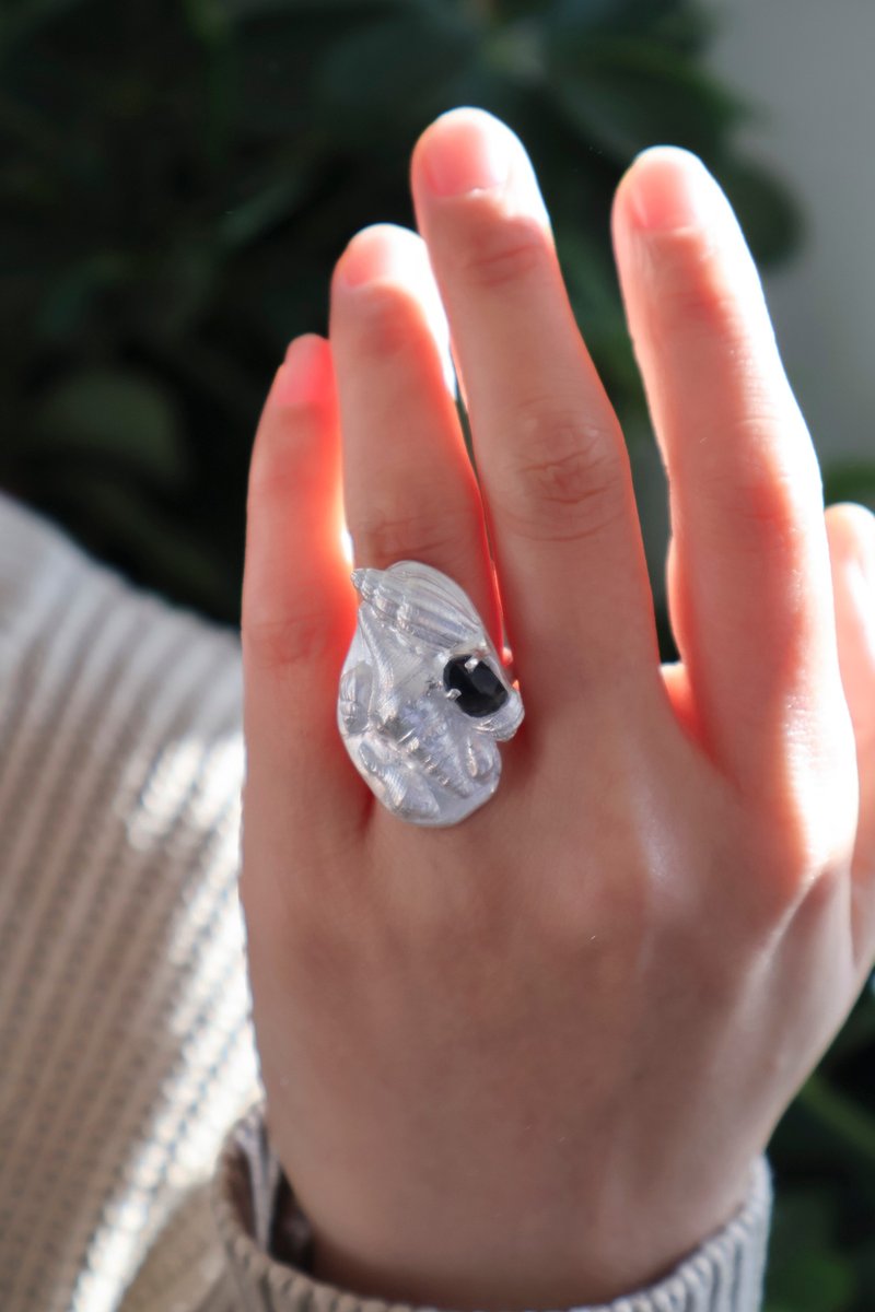 Original handmade conch platter large ring face crystal raw stone open ring - แหวนทั่วไป - เงินแท้ สีเงิน