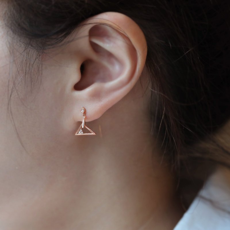 Geometric 4 points diamond earrings/natural diamonds - ต่างหู - เพชร 