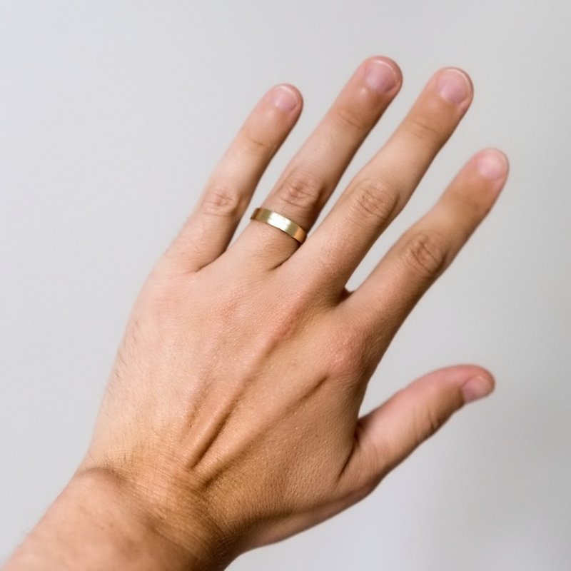極簡霧面 18K 玫瑰金黃金白金戒指 5mm | 客製手工婚戒對戒 - 戒指 - 貴金屬 金色
