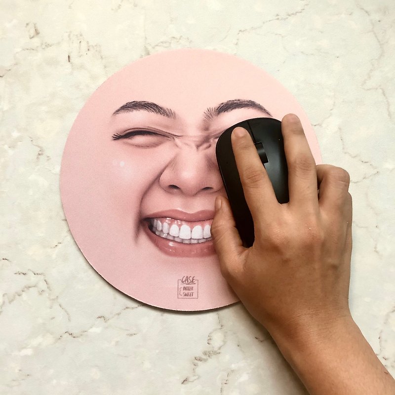 MOUSE PAD ( circle ) :: face for someone - 其他 - 橡膠 