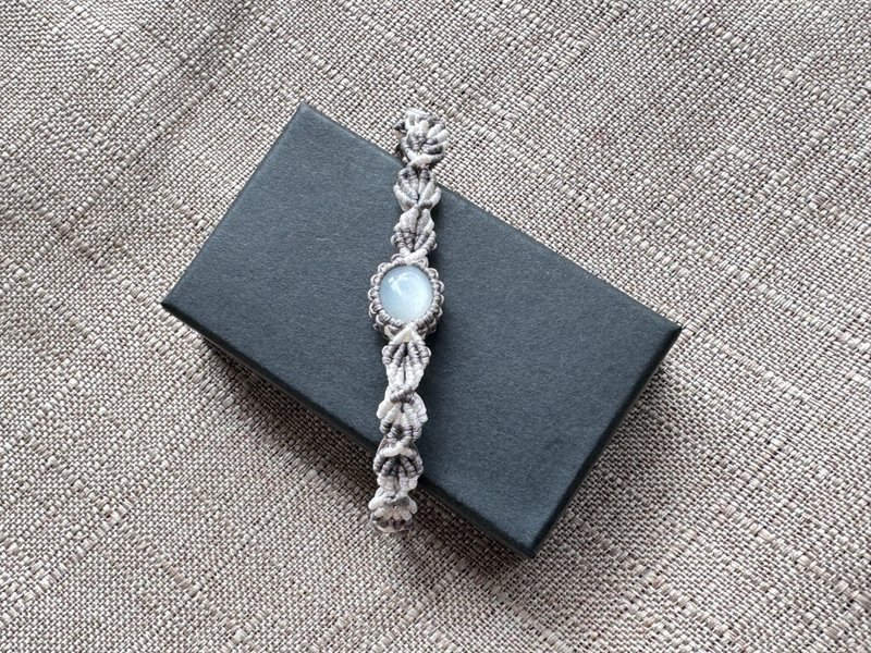 230644 Macrame South American Wax thread cream Stone bracelet - Bracelets - Semi-Precious Stones Gray