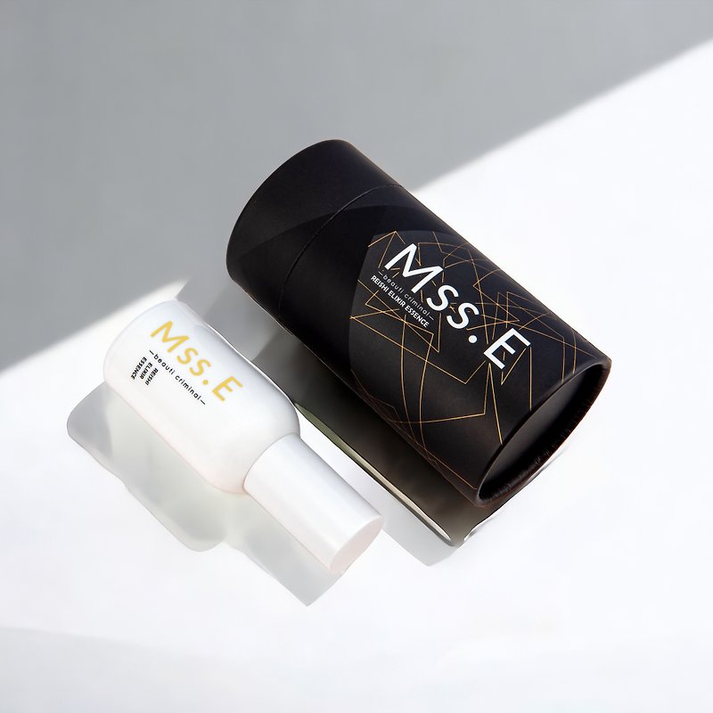 【First choice for dry skin care 】REISHI ELIXIR ESSENCE - เอสเซ้นซ์/แอมพูล - สารสกัดไม้ก๊อก สีดำ