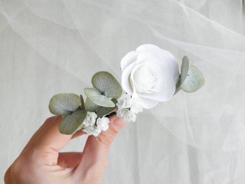 FloralAccessoriesUA White wedding hair pins Flowers bridal hair piece Floral hair clip bride