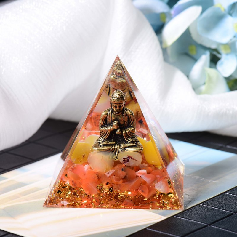 Pyramid Orgonite Tower Bronze/Chakra/Sleep Aid/Meditation/Energy South Red Agate Yellow Agate - ของวางตกแต่ง - เรซิน 