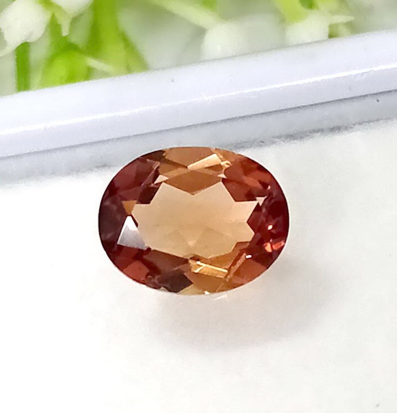 9 x 7 mm ฺ Natural topaz imperial unheated - 其他 - 寶石 金色