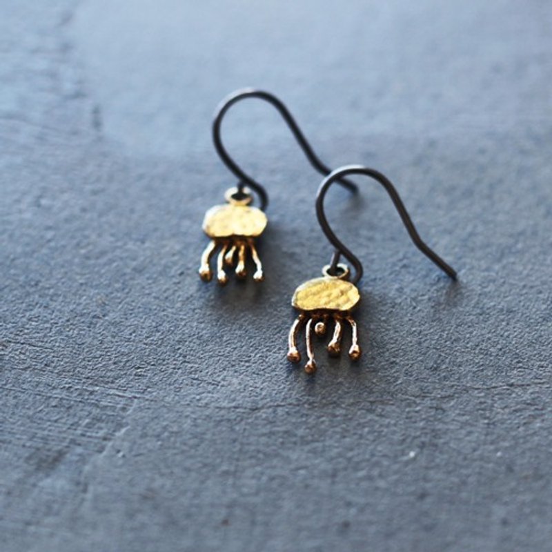 予約販売　ミニくらげ | ピアス | イヤリング | P568 - 耳環/耳夾/耳骨夾 - 其他金屬 金色