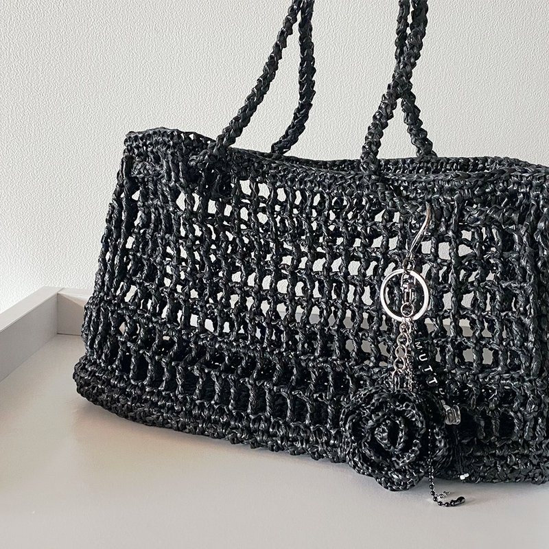 Summer Raffia Crochet Net Tote Bag (with Rose Keyring) - 手提包/手提袋 - 聚酯纖維 黑色
