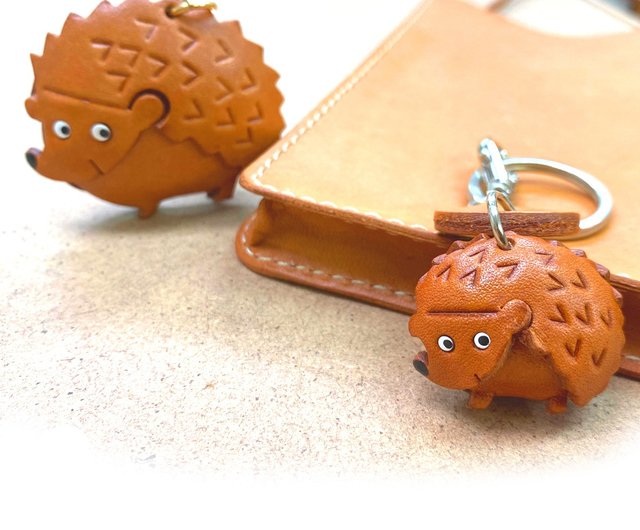  Toy Poodle Genuiine Leather Animal/Dog Bag Charm/Keychain  *VANCA* Handmade in Japan : Key Tags And Chains : Office Products