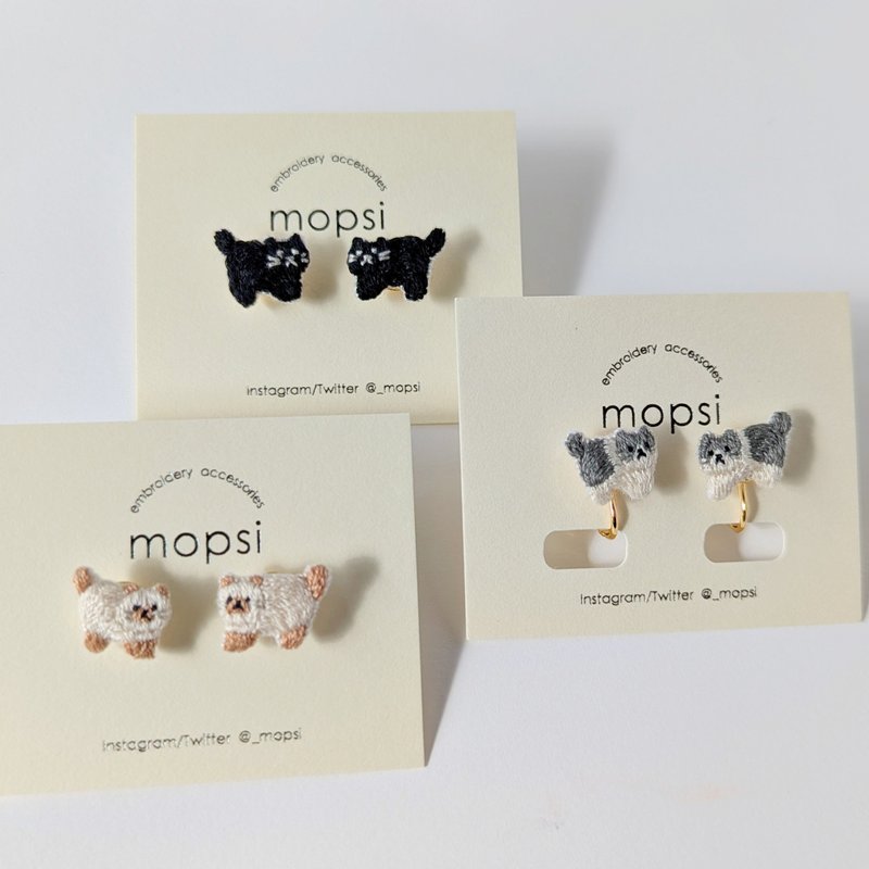 横向きねこ　刺繍ピアス/イヤリング - 耳環/耳夾/耳骨夾 - 繡線 白色