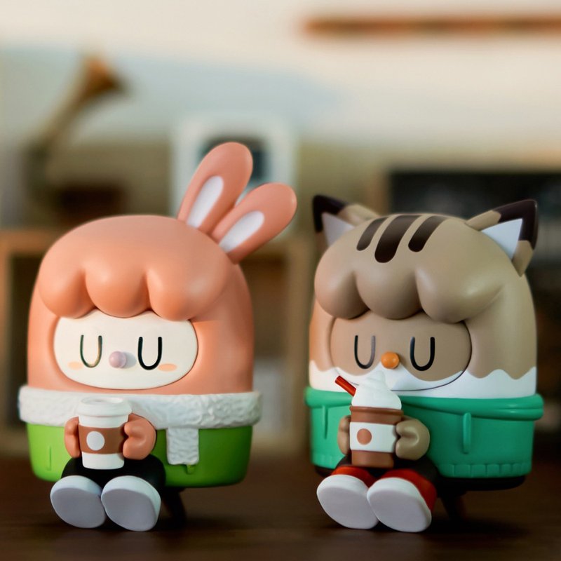 Lucky to meet Chaowan 2ozworks pet barista series doll box to play (two random models) - ตุ๊กตา - พลาสติก สีกากี