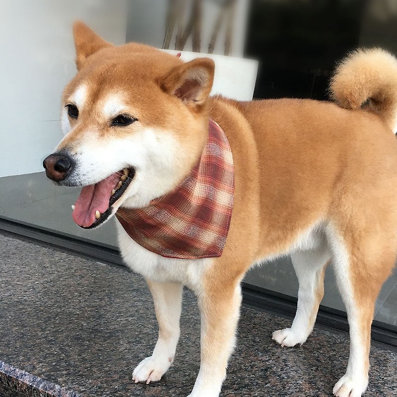 狗狗專屬名領巾-客製化(中型犬)- 紅磚格 - 項圈/牽繩 - 棉．麻 紅色
