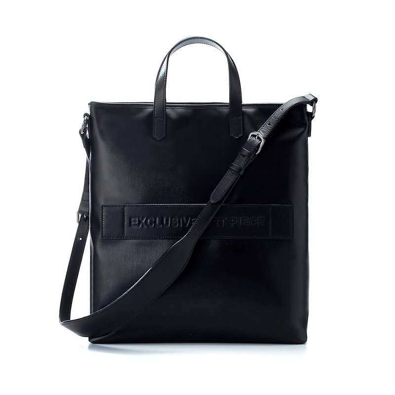 Black waterproof EAP tote bag - กระเป๋าถือ - วัสดุกันนำ้ สีดำ