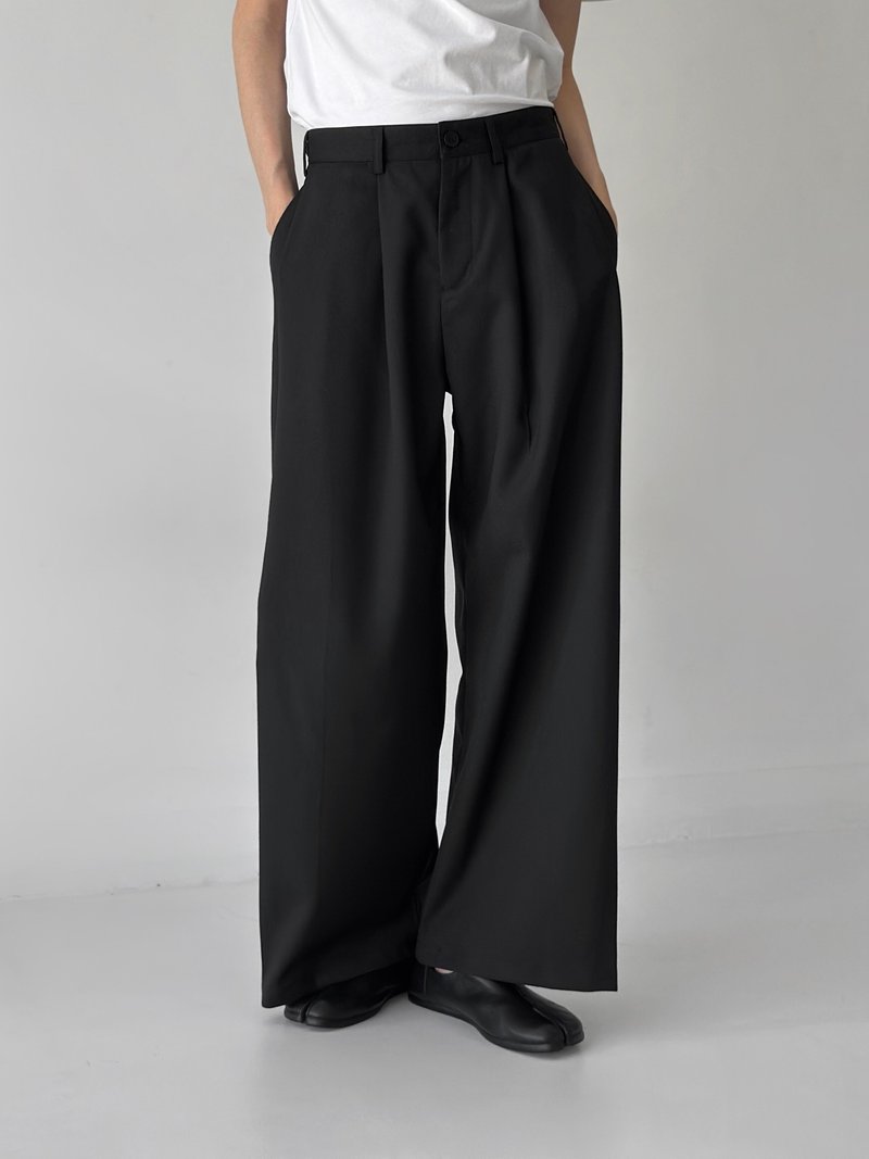 Minimalist lazy straight suit trousers - กางเกงขายาว - วัสดุอื่นๆ สีดำ