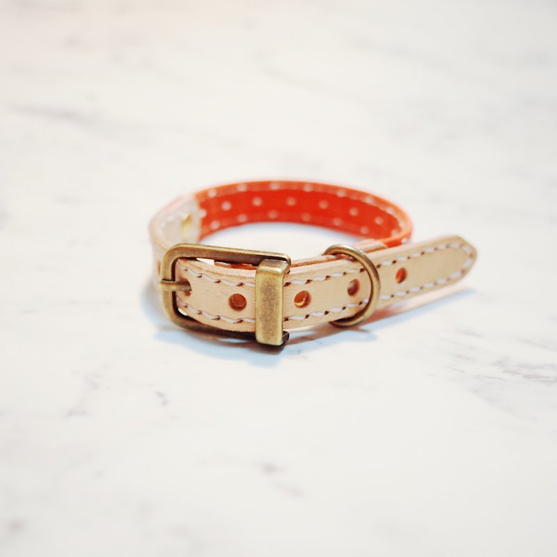 Dog Big Cat S Necklace (without tag) Red three-dimensional dotted cotton planted and kneaded leather - ปลอกคอ - หนังแท้ 